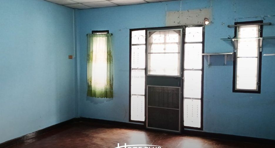 For sale 2 bedrooms townhouse in Khlong Sam Wa, Bangkok