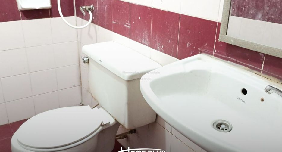 For sale 2 bedrooms townhouse in Khlong Sam Wa, Bangkok