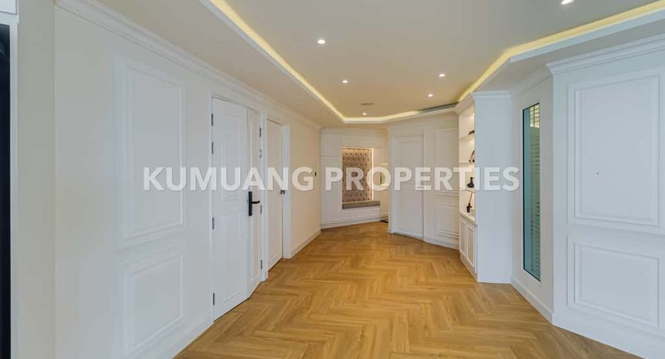 À vendre 3 chambres condo à Mueang Chiang Mai, Chiang Mai