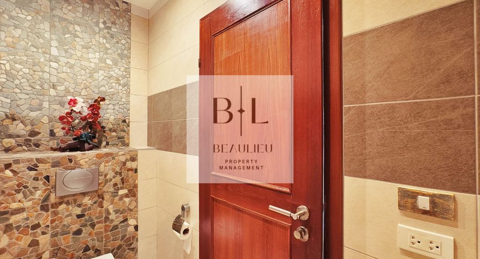 For sale 3 bedrooms house in Bang Lamung, Chonburi