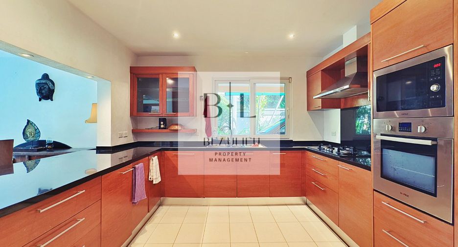 For sale 3 bedrooms house in Bang Lamung, Chonburi