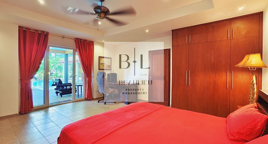 For sale 3 bedrooms house in Bang Lamung, Chonburi