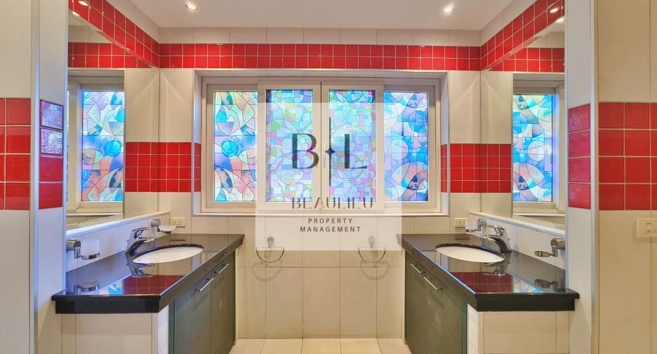 For sale 3 bedrooms house in Bang Lamung, Chonburi