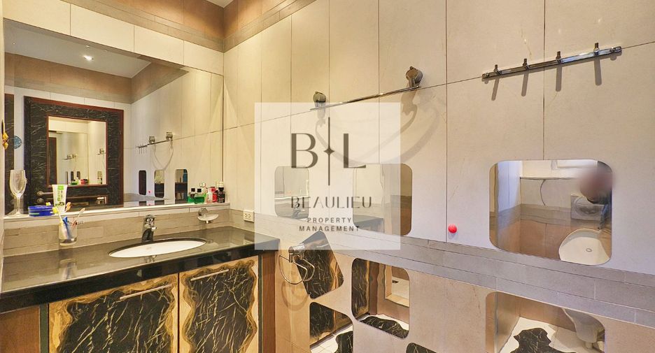 For sale 3 bedrooms house in Bang Lamung, Chonburi