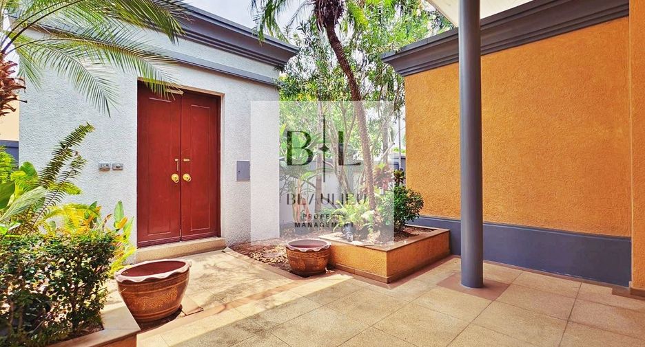 For sale 3 bedrooms house in Bang Lamung, Chonburi