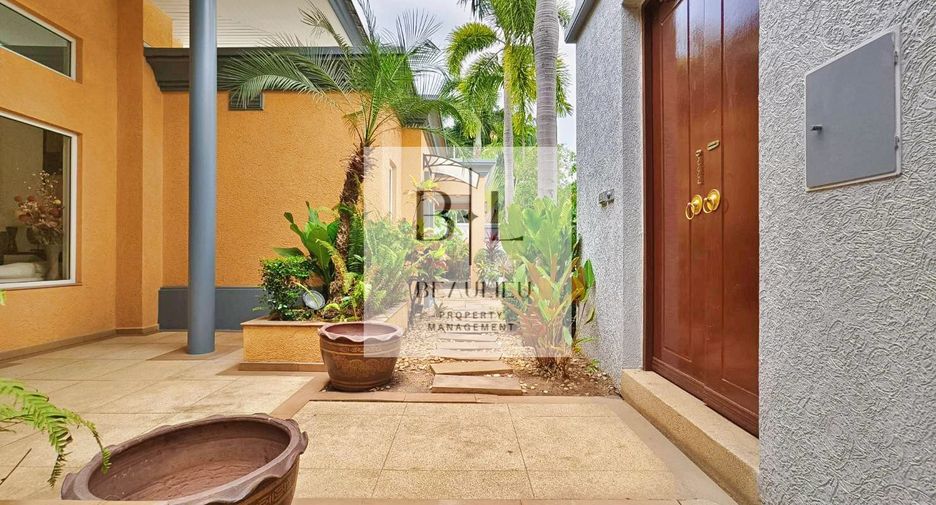 For sale 3 bedrooms house in Bang Lamung, Chonburi