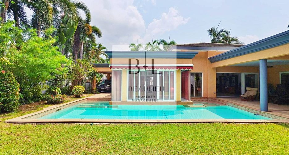 For sale 3 bedrooms house in Bang Lamung, Chonburi