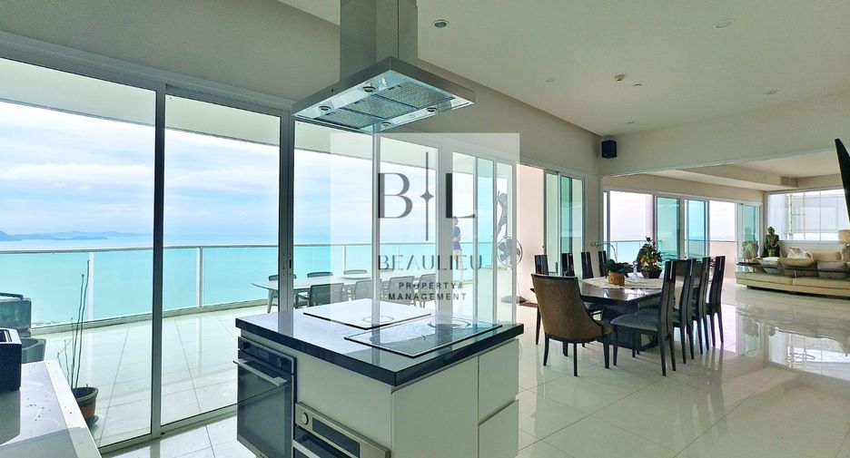 Condo en venta de 4 habitaciones en Sattahip, Chonburi