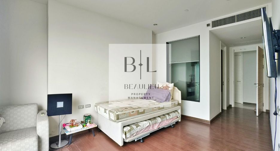 Condo en venta de 4 habitaciones en Sattahip, Chonburi