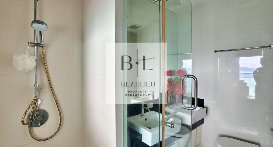 Condo en venta de 4 habitaciones en Sattahip, Chonburi