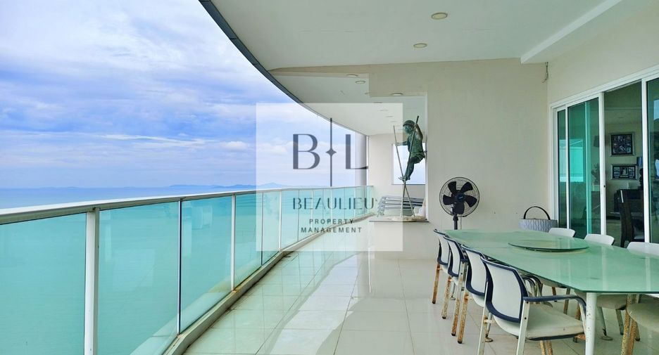 Condo en venta de 4 habitaciones en Sattahip, Chonburi