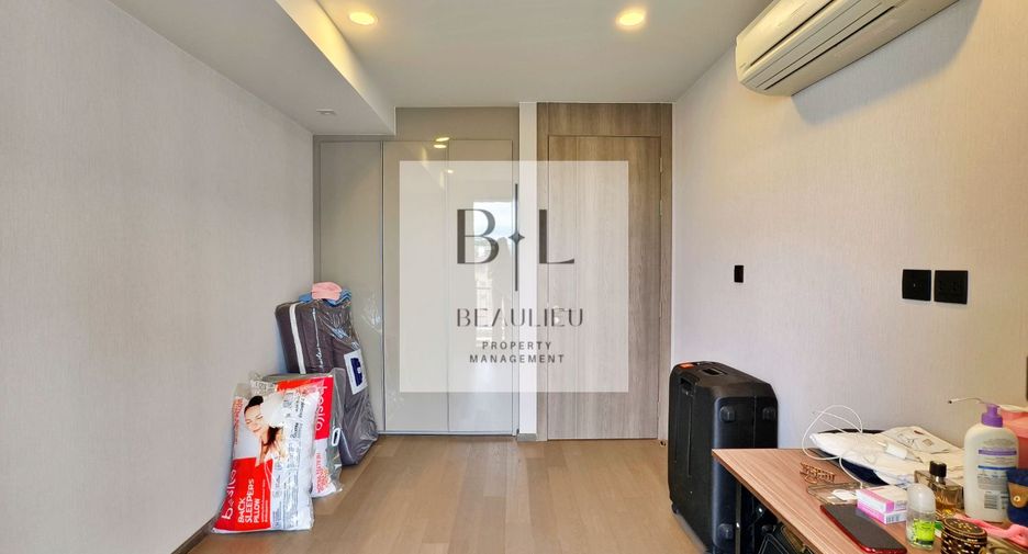 For sale 2 bedrooms condo in Pathum Wan, Bangkok
