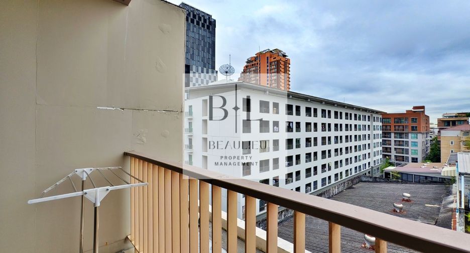 For sale 2 bedrooms condo in Pathum Wan, Bangkok