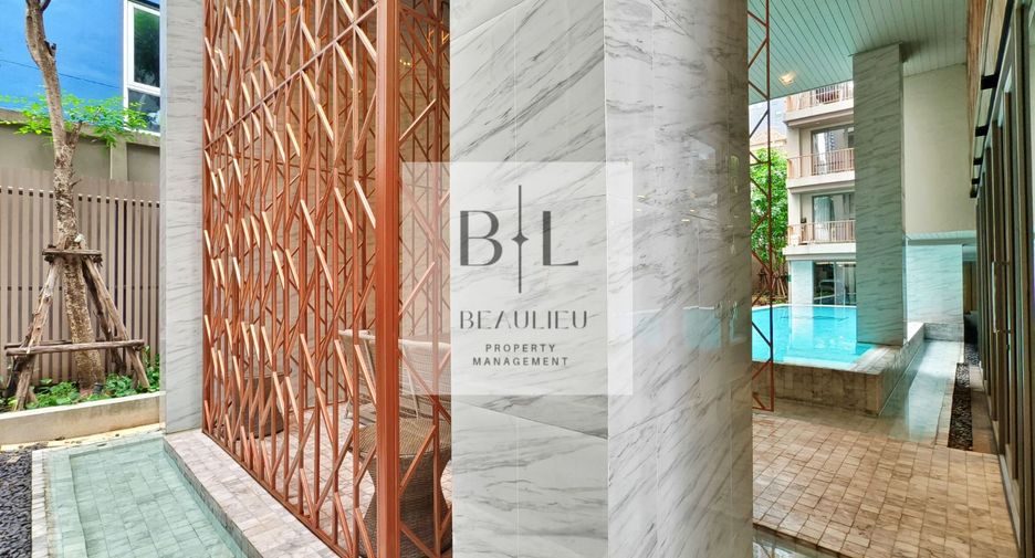 For sale 2 bedrooms condo in Pathum Wan, Bangkok
