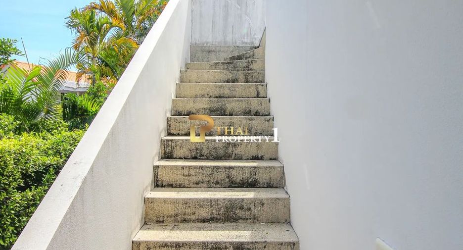 Villa zum Kauf mit 4 Zimmer in Hua Hin, Prachuap Khiri Khan