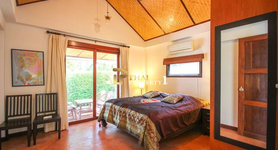 Villa zum Kauf mit 4 Zimmer in Hua Hin, Prachuap Khiri Khan