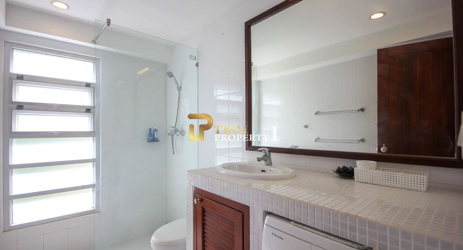 Villa zum Kauf mit 4 Zimmer in Hua Hin, Prachuap Khiri Khan