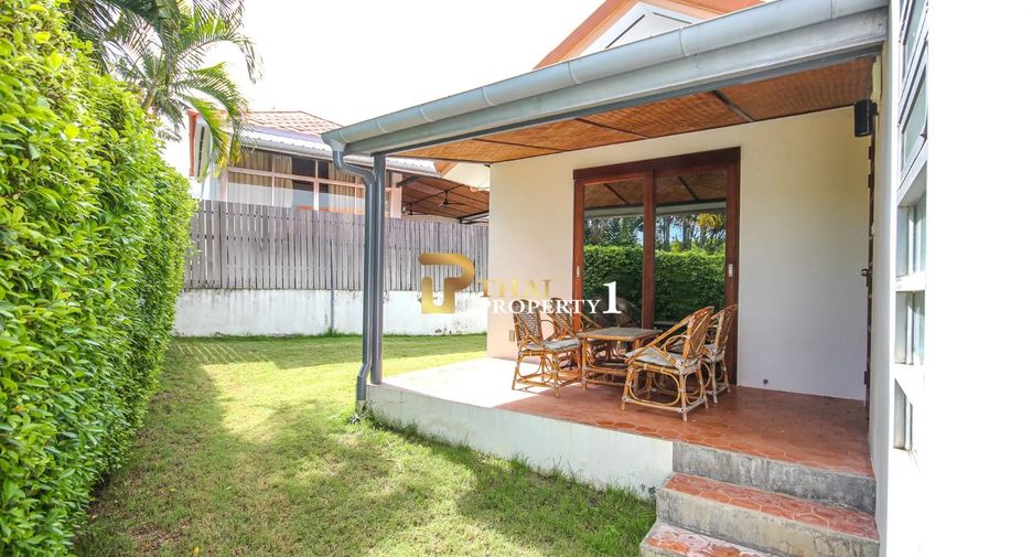 Villa zum Kauf mit 4 Zimmer in Hua Hin, Prachuap Khiri Khan