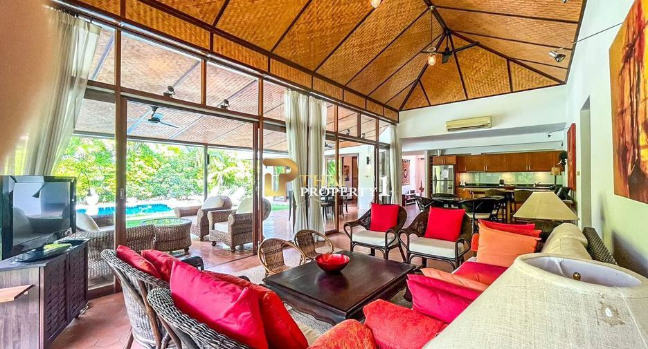 Villa zum Kauf mit 4 Zimmer in Hua Hin, Prachuap Khiri Khan
