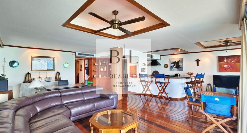 For sale 2 ベッドルーム condo in Bang Lamung, Chonburi