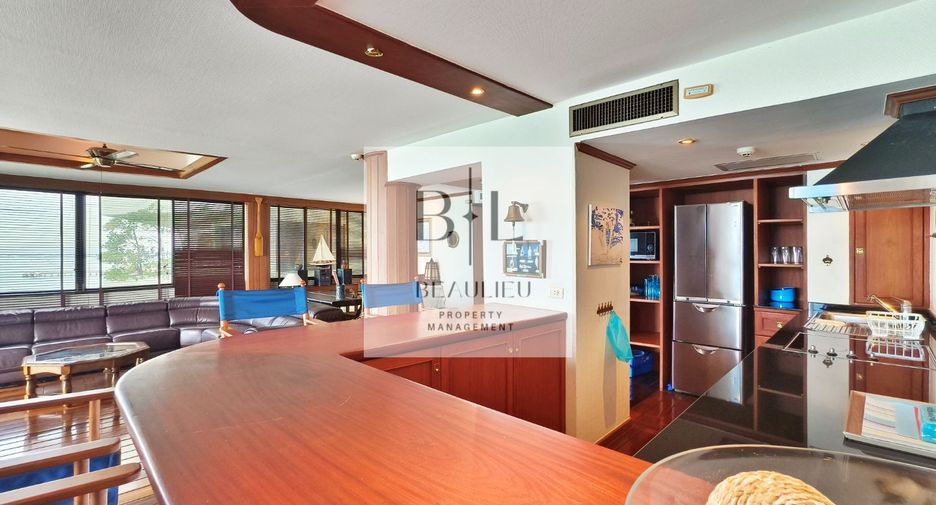 For sale 2 ベッドルーム condo in Bang Lamung, Chonburi