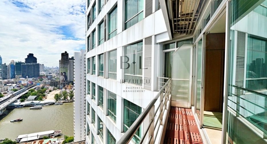 For rent 2 bedrooms condo in Sathon, Bangkok