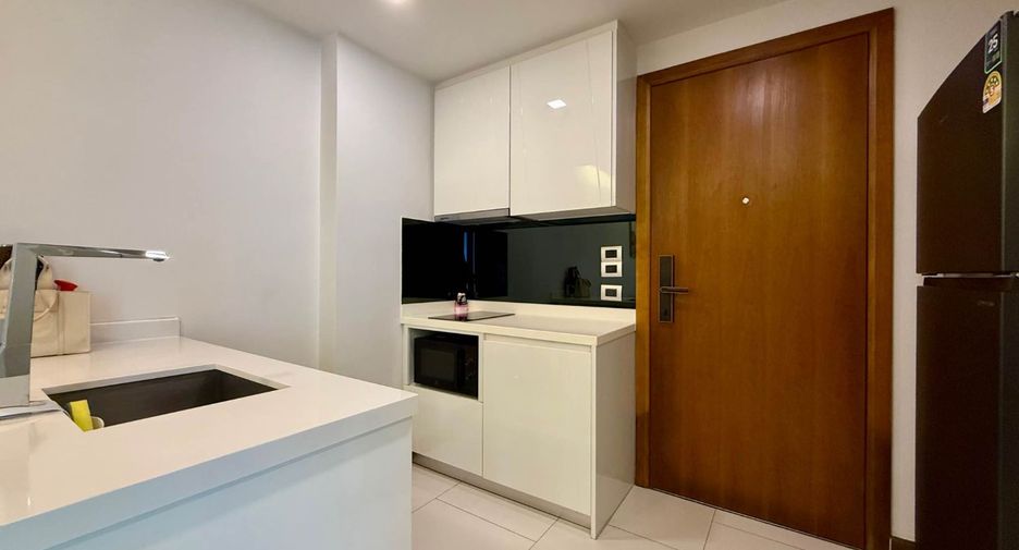 For rent 1 bed condo in Bang Lamung, Chonburi