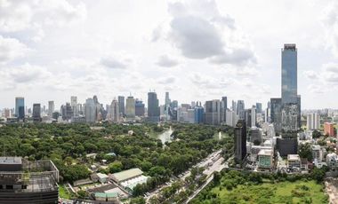 For sale 3 bedrooms condo in Pathum Wan, Bangkok