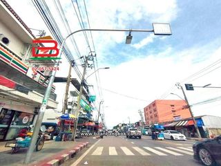 For sale 3 bedrooms townhouse in Min Buri, Bangkok