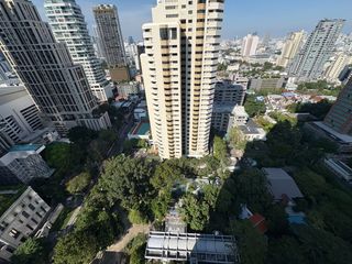 For rent そして for sale 2 ベッドルーム condo in Khlong Toei, Bangkok