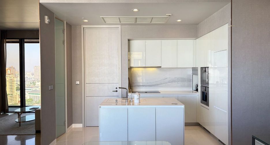 For rent そして for sale 2 ベッドルーム condo in Khlong Toei, Bangkok