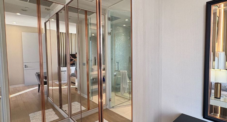 For rent そして for sale 2 ベッドルーム condo in Khlong Toei, Bangkok
