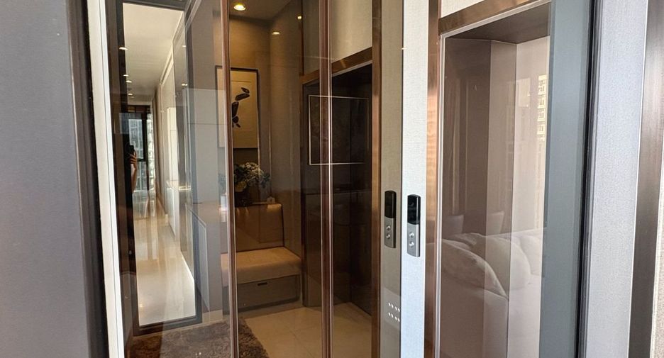 For rent そして for sale 2 ベッドルーム condo in Khlong Toei, Bangkok