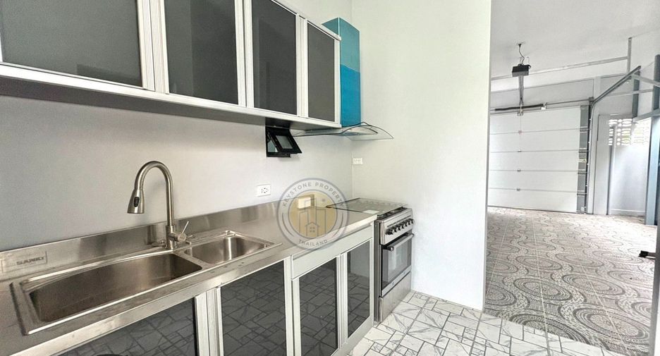 À vendre 4 chambres villa à Jomtien, Pattaya