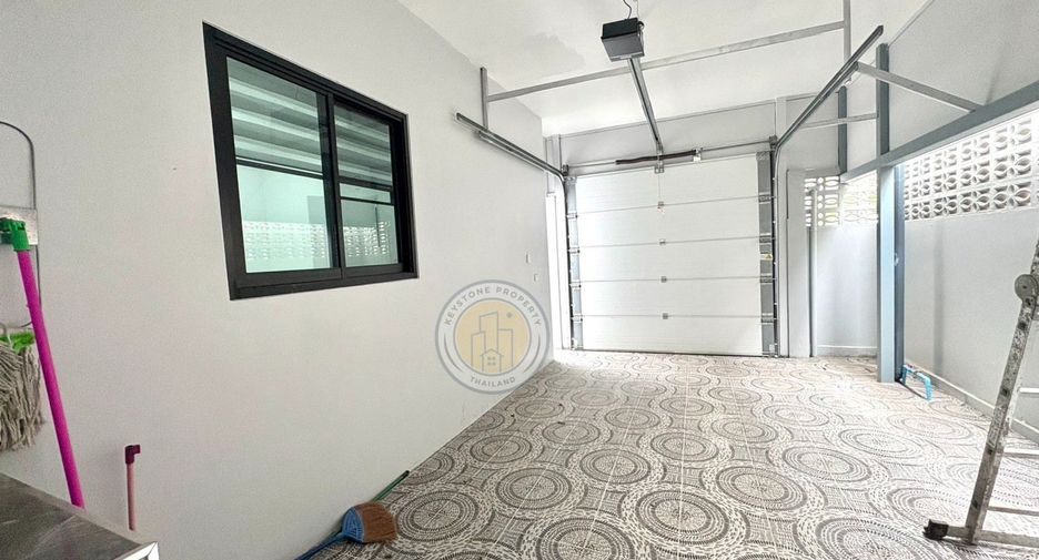 À vendre 4 chambres villa à Jomtien, Pattaya