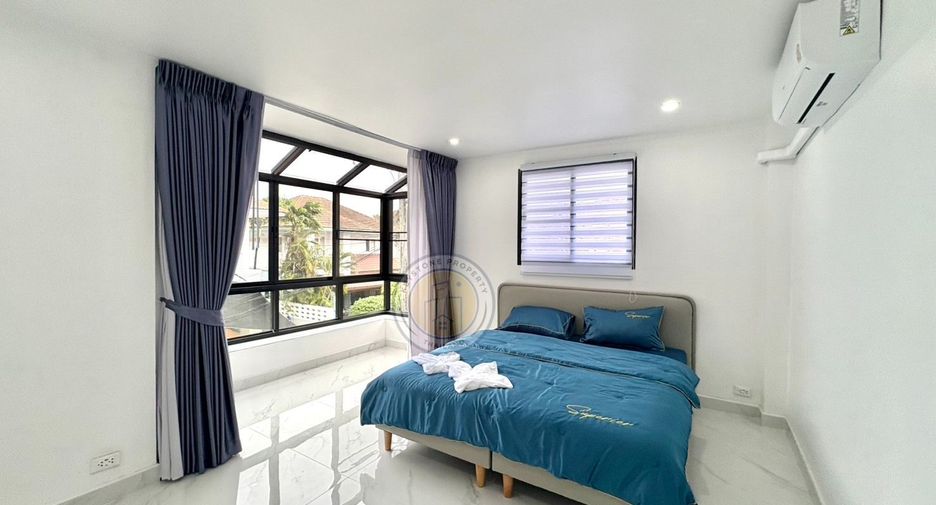 À vendre 4 chambres villa à Jomtien, Pattaya