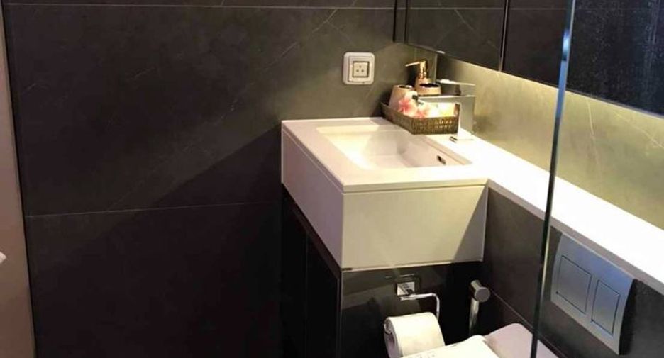 Wohnung zur Miete mit 1 Zimmer in Watthana, Bangkok