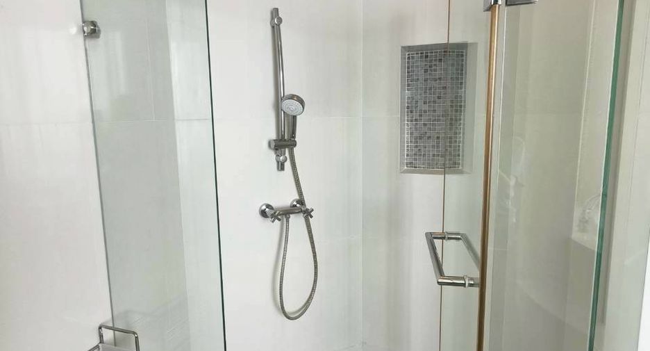 For sale 3 bedrooms condo in Bang Kho Laem, Bangkok