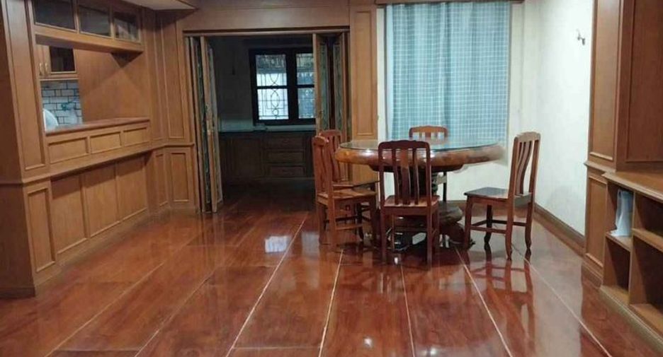 For sale 6 bedrooms house in Mueang Chon Buri, Chonburi