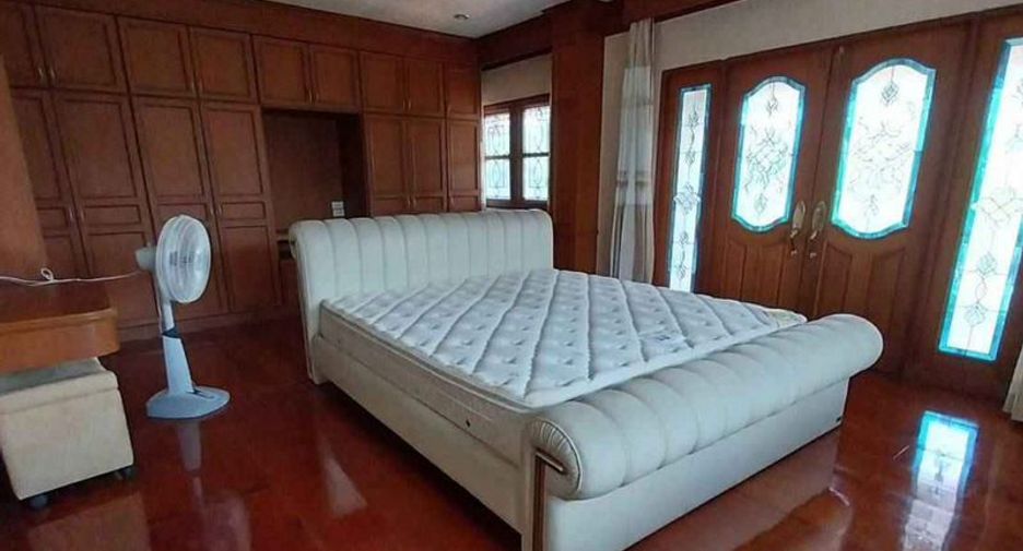 For sale 6 bedrooms house in Mueang Chon Buri, Chonburi
