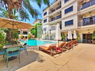 For sale 42 bedrooms hotel in Bang Lamung, Chonburi