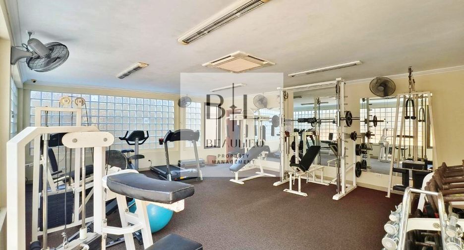 For sale 42 ベッドルーム hotel in Bang Lamung, Chonburi