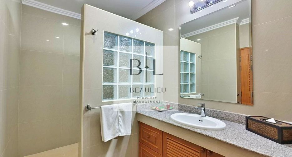 For sale 42 ベッドルーム hotel in Bang Lamung, Chonburi