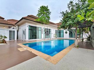 Haus zur Miete und zum Kauf mit 3 Zimmer in Bang Lamung, Chonburi