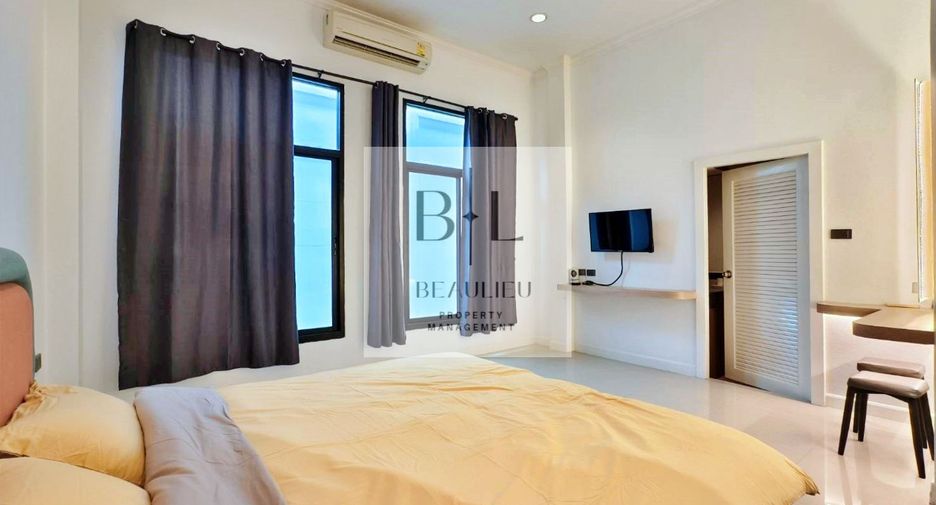 For rent and for sale 3 bedrooms house in Bang Lamung, Chonburi