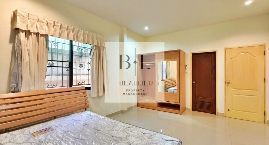 For sale 2 bedrooms house in Bang Lamung, Chonburi