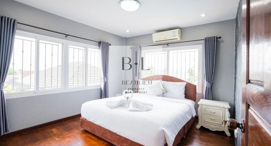 For rent and for sale 5 bedrooms house in Bang Lamung, Chonburi