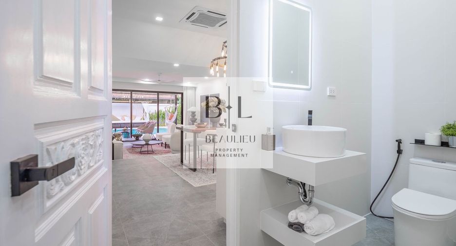 Casa en venta de 5 habitaciones en Bang Lamung, Chonburi