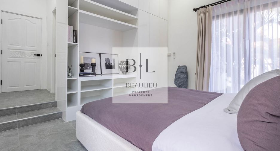 Casa en venta de 5 habitaciones en Bang Lamung, Chonburi