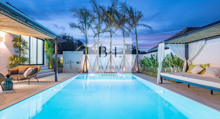Casa en venta de 5 habitaciones en Bang Lamung, Chonburi
